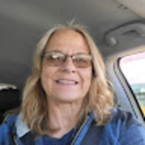 Meet your Posher, Connie